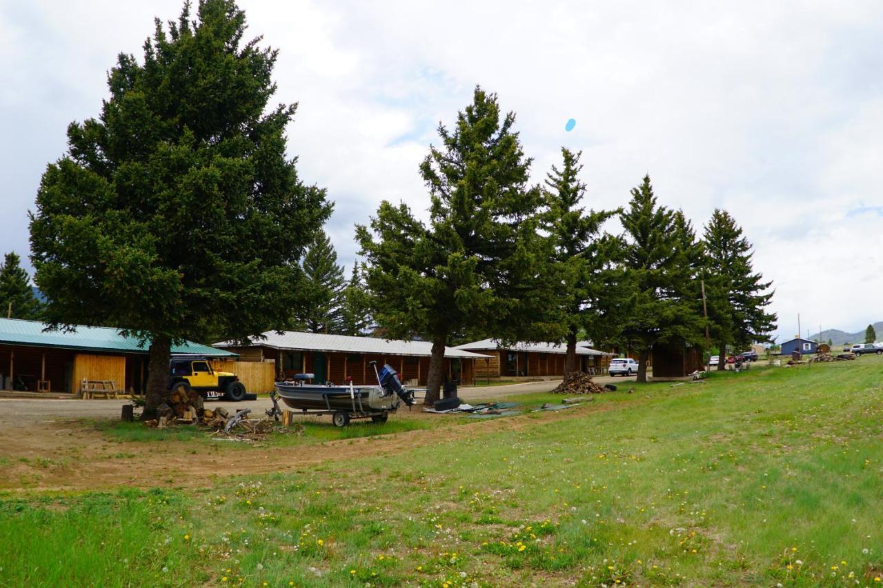 Eagle Nest Fly Shack & Lodge Exterior photo